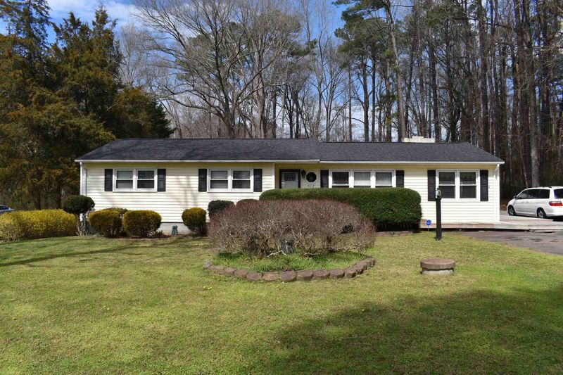 512 Grovemont Dr, Raleigh, NC 27603