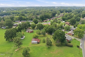 512 Hale Ct, Burlington, NC 27217