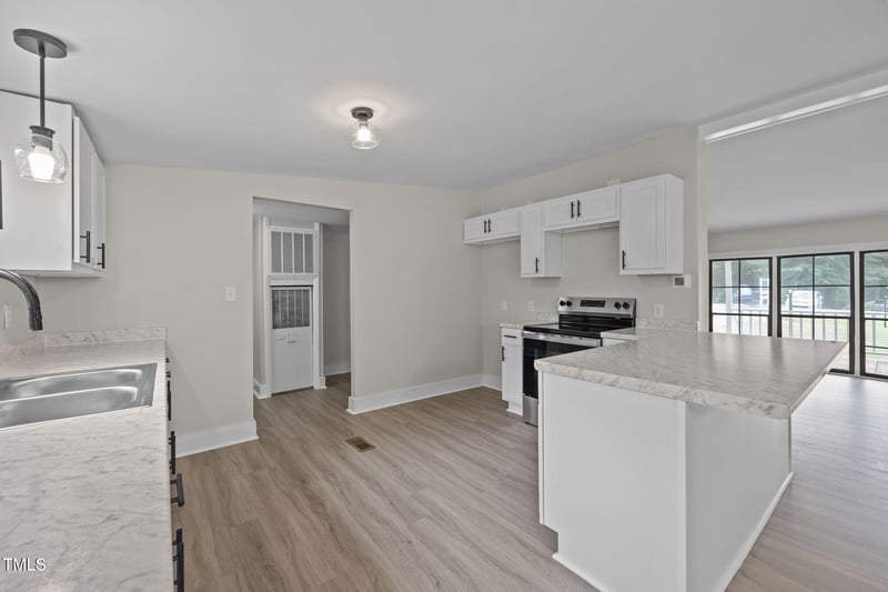 512 Hillsboro St, Creedmoor, NC 27522