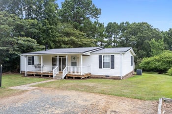 512 Hillsboro St, Creedmoor, NC 27522