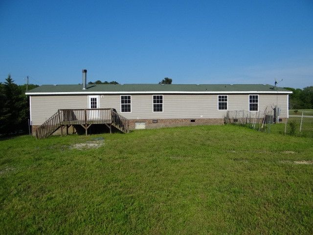 512 Howard Tant Rd, Zebulon, NC 27597