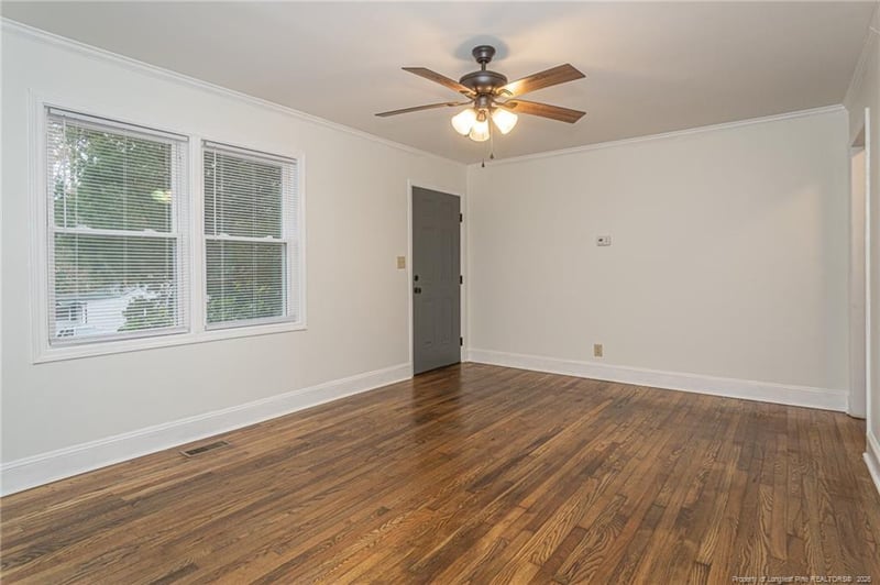 512 Ijams St, Fayetteville, NC 28301