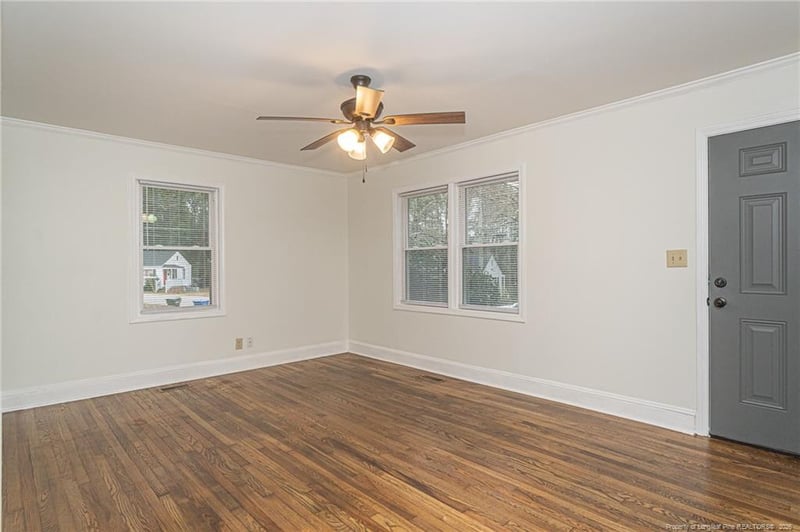512 Ijams St, Fayetteville, NC 28301