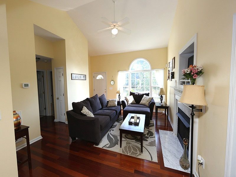 512 Jaffiley Ct, Wake Forest, NC 27587