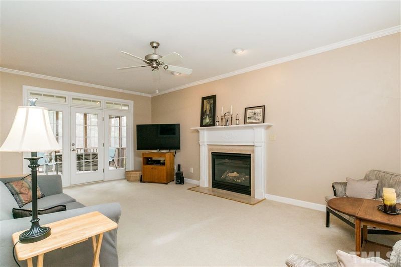 512 Kellyridge Dr, Apex, NC 27502