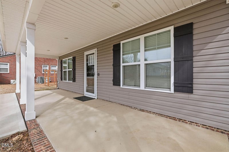 512 Lofton St, Lillington, NC 27546