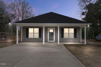 512 Lofton St, Lillington, NC 27546