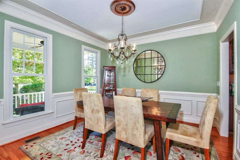 512 Millsfield Dr, Cary, NC 27519
