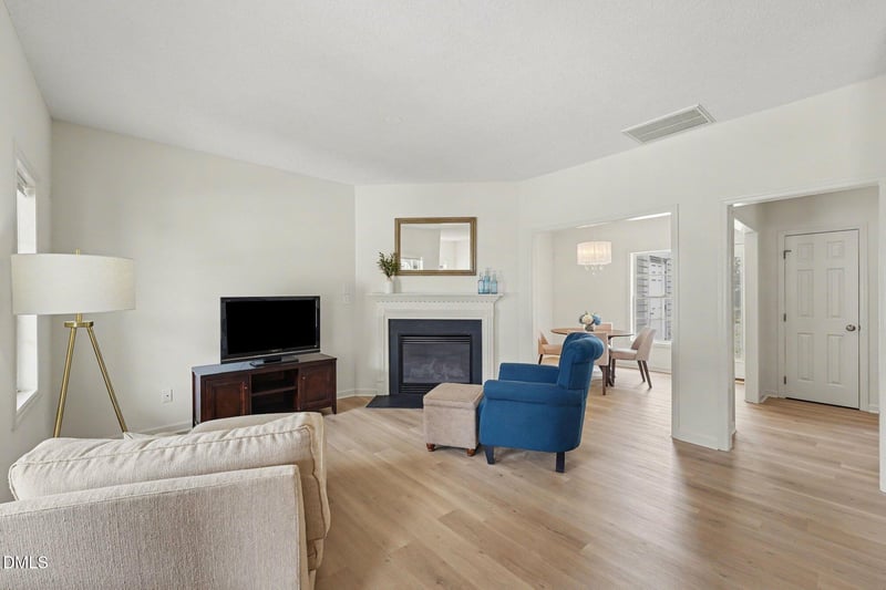 512 Misty Groves Cir, Morrisville, NC 27560