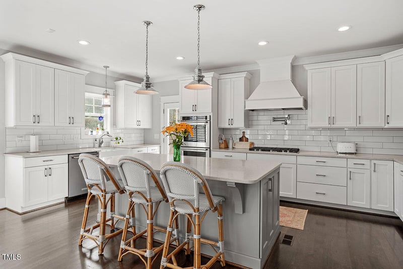 512 Montague Ln, Raleigh, NC 27601