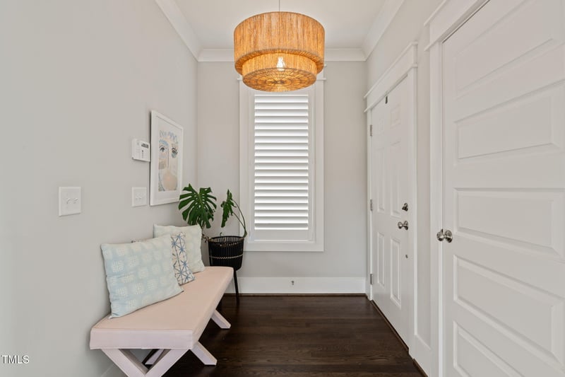 512 Montague Ln, Raleigh, NC 27601