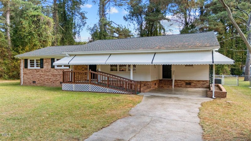 512 Oak St, Smithfield, NC 27577