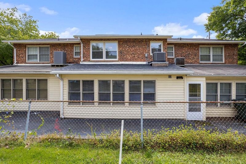 512 Peele St #B, Burlington, NC 27215