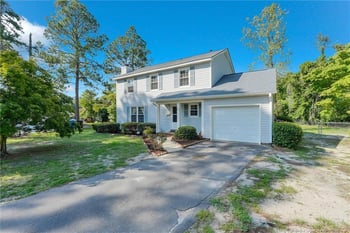 512 Shoreline Dr, Fayetteville, NC 28311