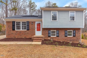 512 Smokeridge Ln, Raleigh, NC 27615