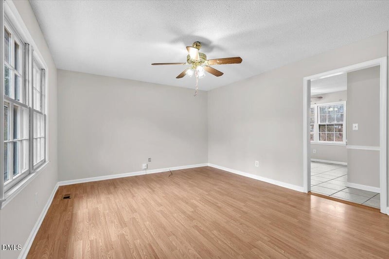 512 Smokeridge Ln, Raleigh, NC 27615