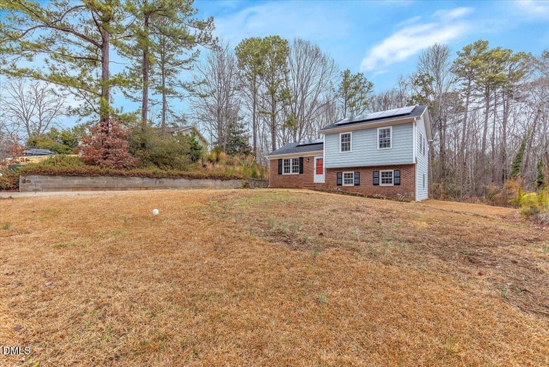 512 Smokeridge Ln, Raleigh, NC 27615