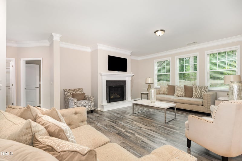512 Spring Flower Ct, Cary, NC 27511