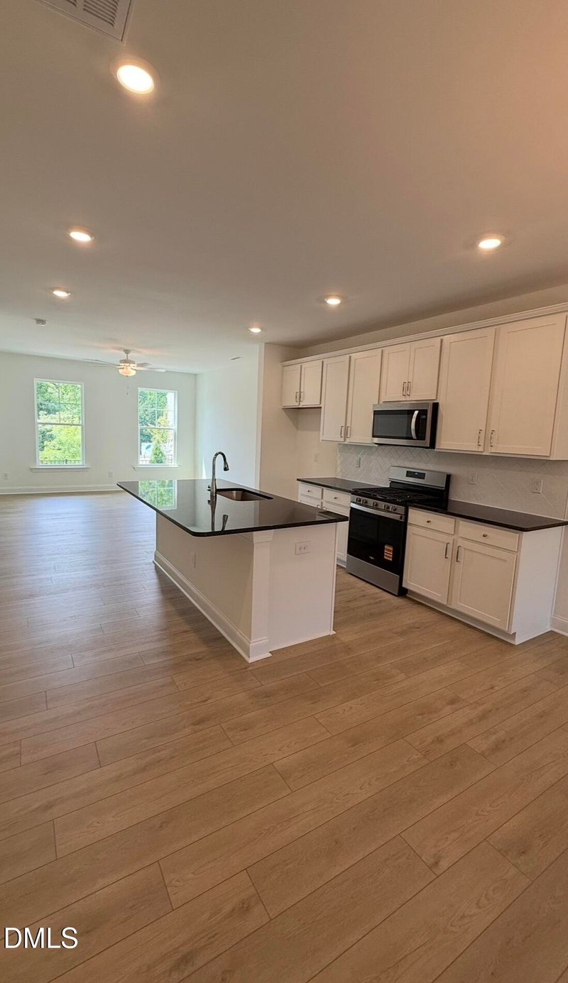 512 Traditions Grande Blvd, Wake Forest, NC 27587