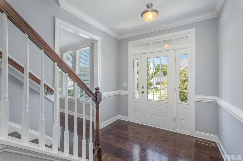 512 Walker Ranch Dr, Fuquay Varina, NC 27526