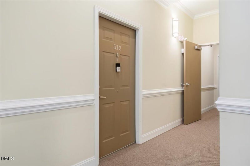 512 Weather Ridge Ln, Cary, NC 27513