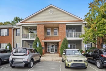 512 Weather Ridge Ln, Cary, NC 27513
