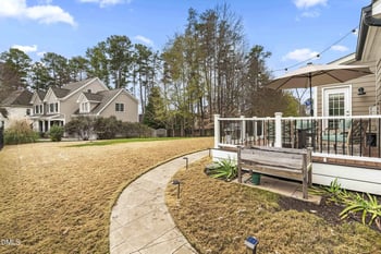 512 Wescott Ridge Dr, Holly Springs, NC 27540