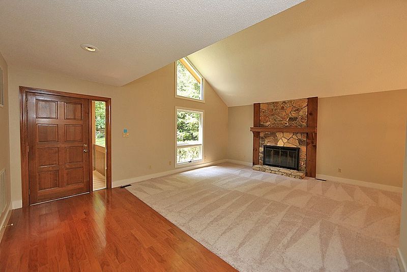 5120 Bartons Rd, Raleigh, NC 27613