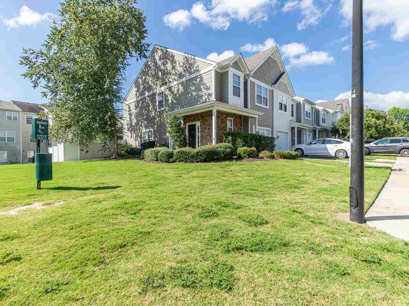5120 Sandy Banks Rd, Raleigh, NC 27616