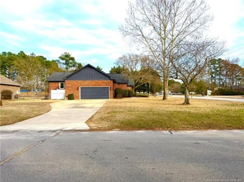 5120 Spruce St, Hope Mills, NC 28348