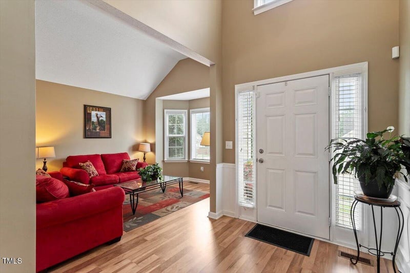 5121 Amberfield Way, Raleigh, NC 27604