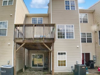 5121 Neuse Commons Ln, Raleigh, NC 27616