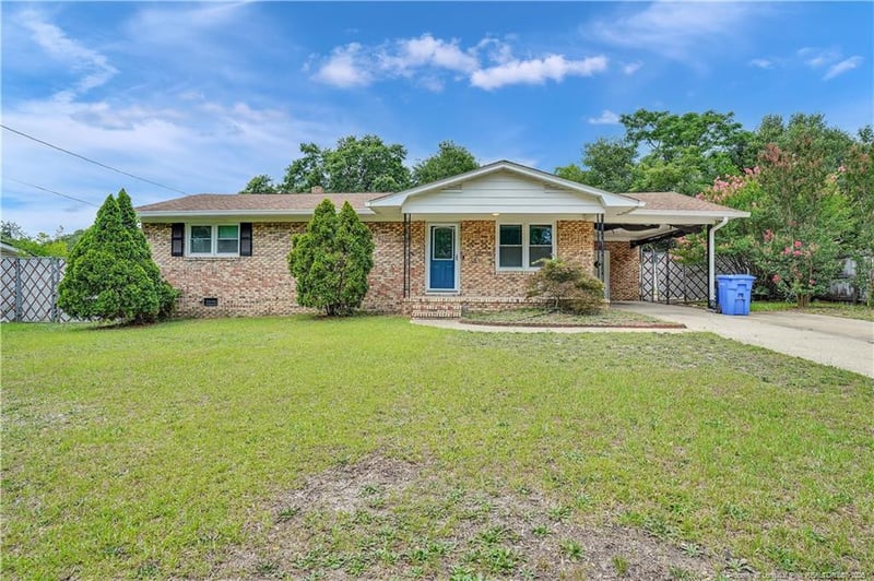 5121 Pala Verde Dr, Fayetteville, NC 28304