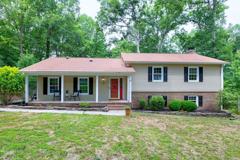 5121 Raintree Rd, Durham, NC 27712
