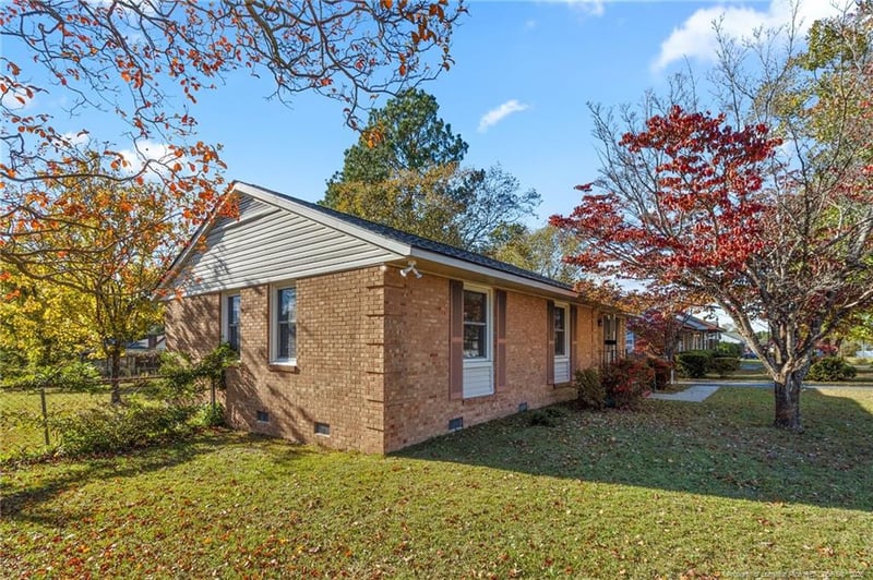 5123 Chesapeake Rd, Fayetteville, NC 28311