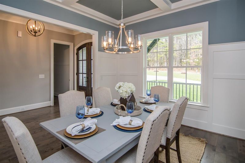 5123 Country Trl, Raleigh, NC 27613