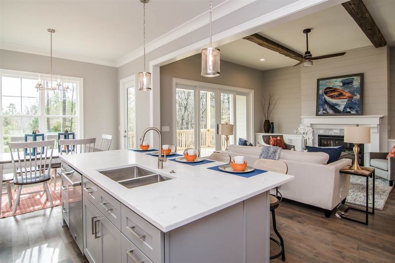 5123 Country Trl, Raleigh, NC 27613