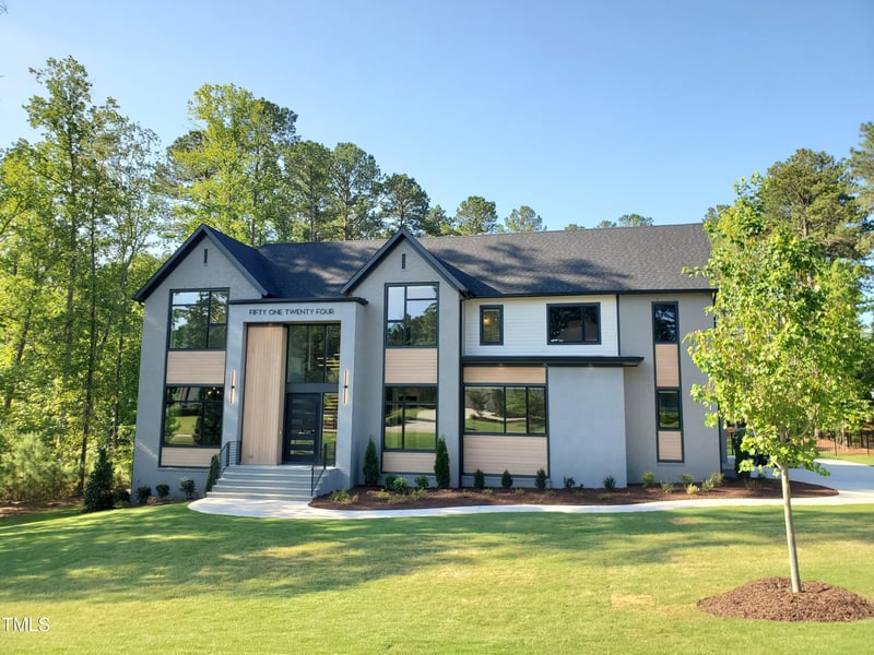 5124 Avalaire Oaks Dr, Raleigh, NC 27614