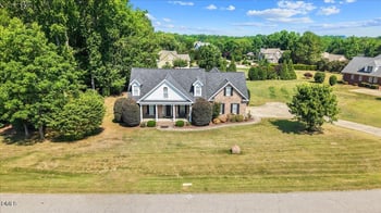 5124 Bartizan Dr, Holly Springs, NC 27540