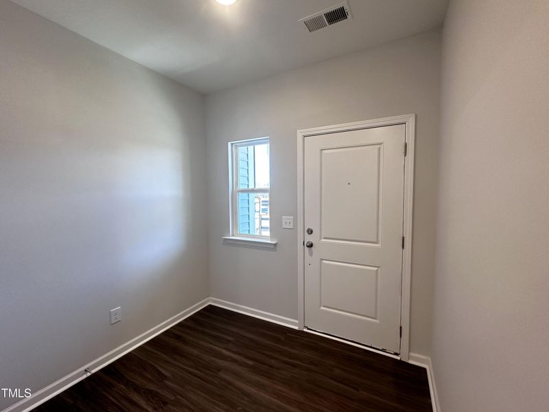 5124 Cambrey Dr #15, Durham, NC 27703