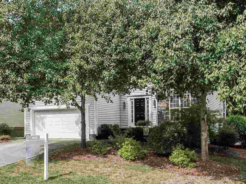 5124 Kemmont Rd, Durham, NC 27713
