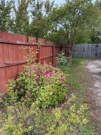 5124 Palmetto Ln, Fayetteville, NC 28304