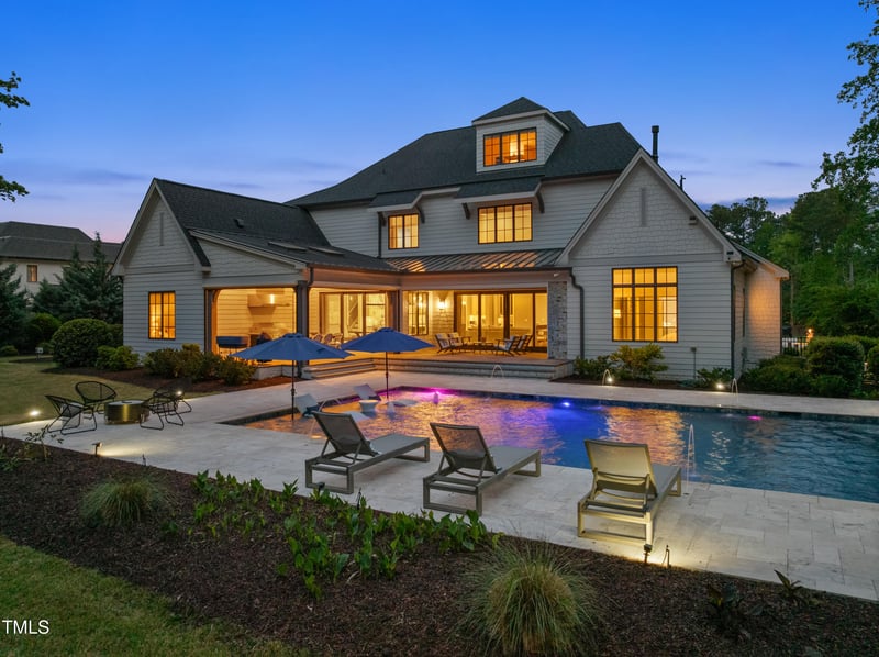 5125 Avalaire Oaks Dr, Raleigh, NC 27614