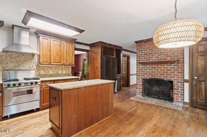 5125 Penny Rd, Raleigh, NC 27606