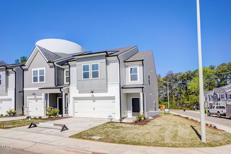 5126 Cambrey Dr #16, Durham, NC 27703