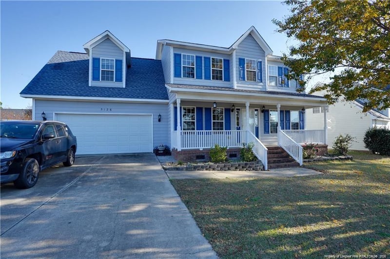 5126 Miranda Dr, Hope Mills, NC 28348