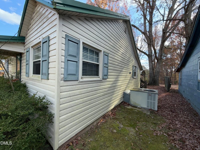 5126 Nc 56 , Franklinton, NC 27525