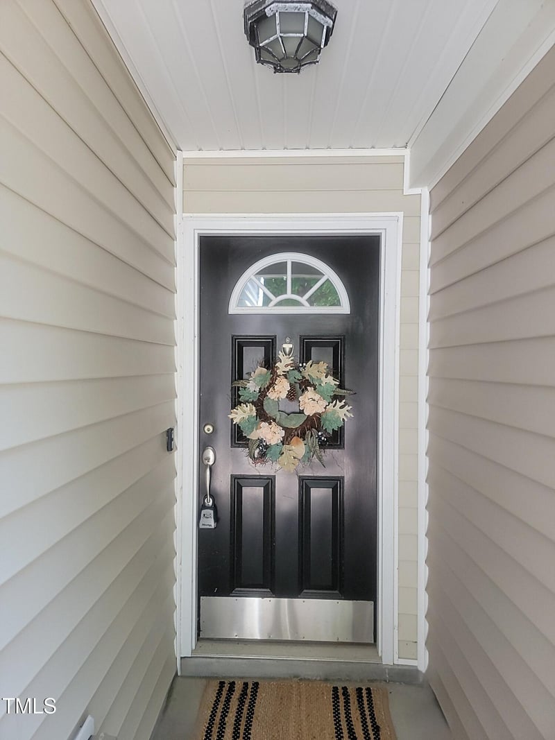 5126 Thornton Knoll Way, Raleigh, NC 27616