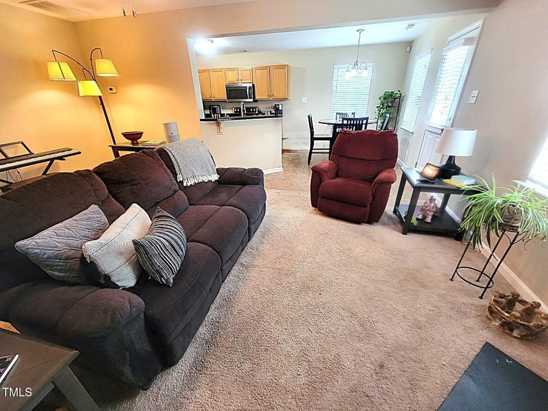 5126 Thornton Knoll Way, Raleigh, NC 27616