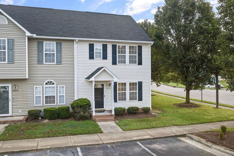 5127 Mass Rock Dr, Raleigh, NC 27610